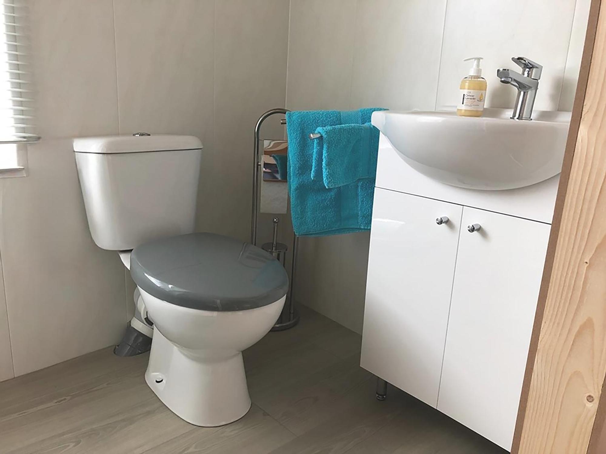 L'Eden Carolo - Netflix, Wi-Fi, 10Min Aeroport, Parking Gratuit Dampremy Exterior foto